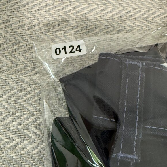 Women's Black Jeans - Picture 8 of 12